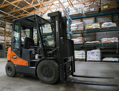 DSP warehouse with forklift
